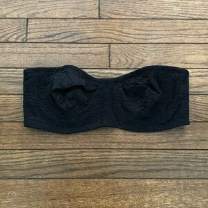 Never worn Wacoal strapless black bra 38C